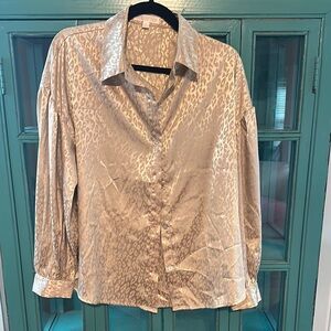 Cloud Ten Metallic Leopard Blouse EUC